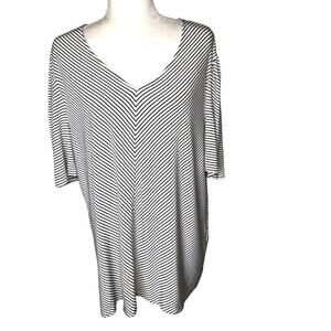 Chico's Black White Striped V-Neck Tunic Top Shirt Size XXL Relaxed Fit Casual